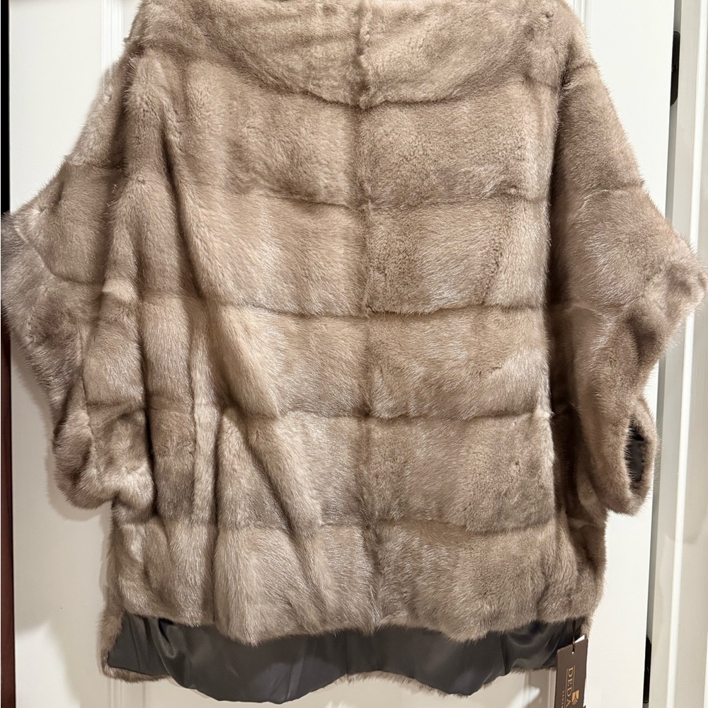 Elegant Tan Cape for Women